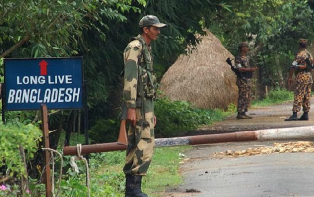 बंगाल चुनाव: मतदान से पहले बागदा में हाई अलर्ट, बांग्लादेश से लगी खुली सीमा पर BSF की कड़ी नजर