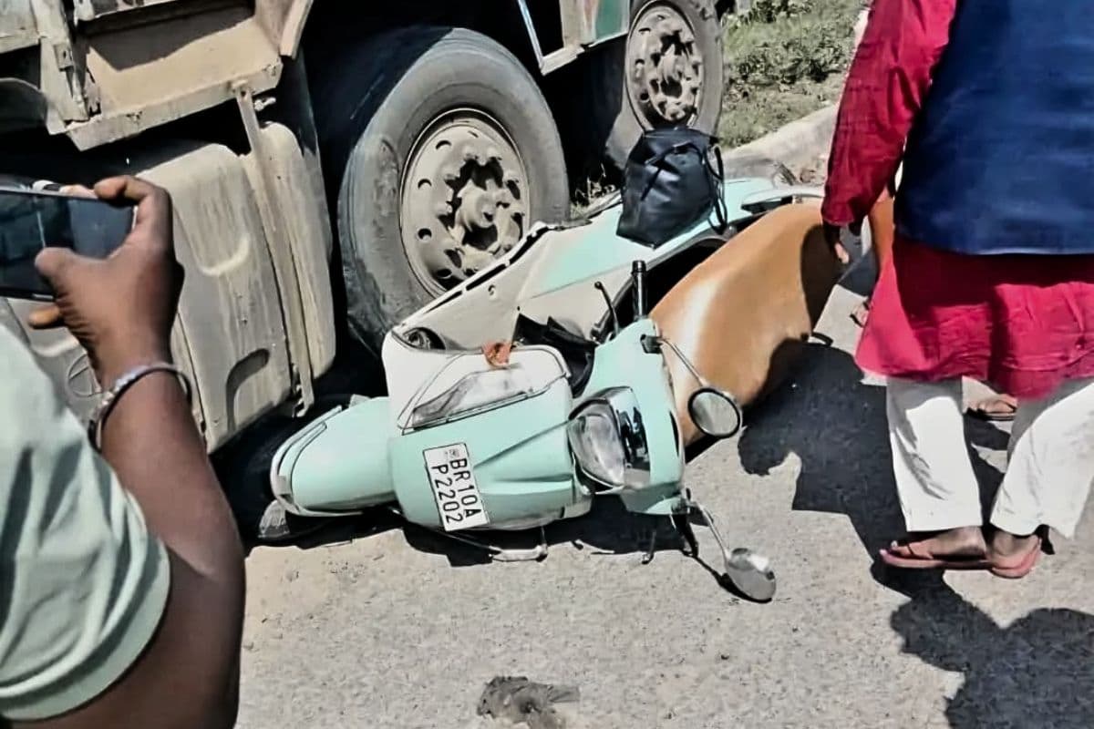 बिहार में रॉन्ग साइड ट्रक ने महिला बैंक मैनेजर को रौंदा, चारों पहिए चढ़े, दो टुकड़ों में बंटी लाश
