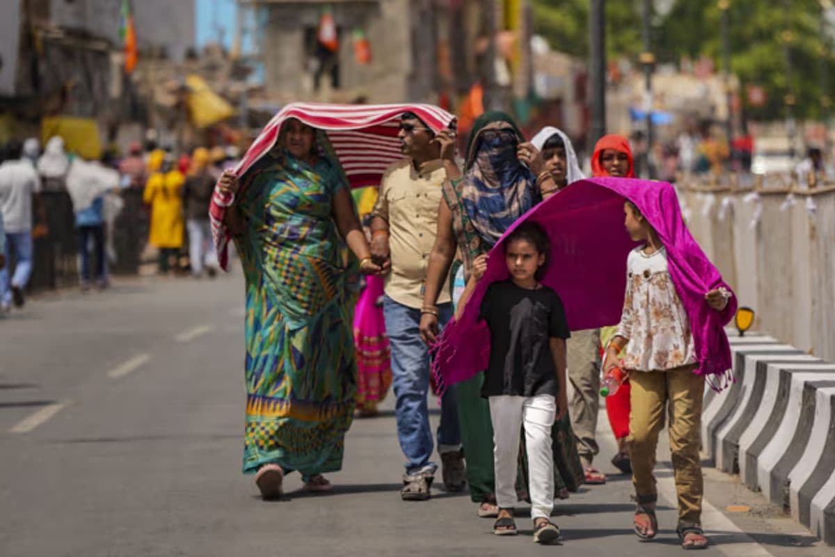 बिहार के 23 जिलों में IMD का रेड अलर्ट, हीट वेव जैसी रहेगी स्थिति, 44 पार हुआ पारा