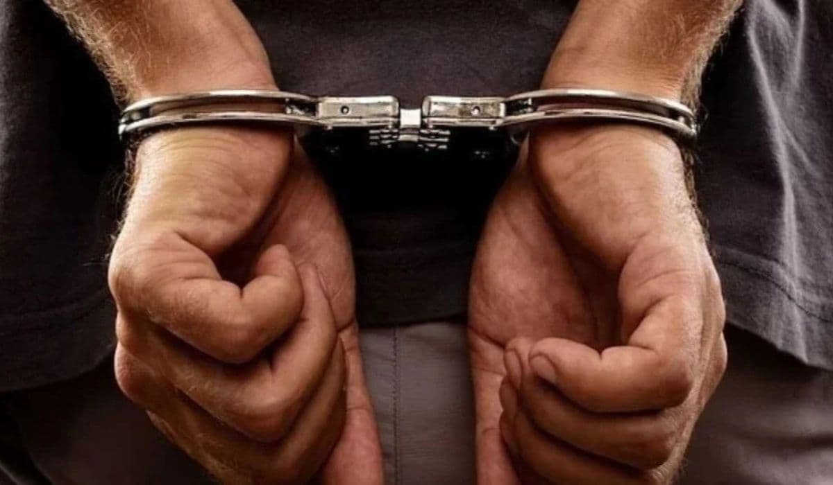 बंगाल में मतदान से पहले बिहार का हथियार सप्लायर गिरफ्तार, हथियारों की बड़ी खेप जब्त