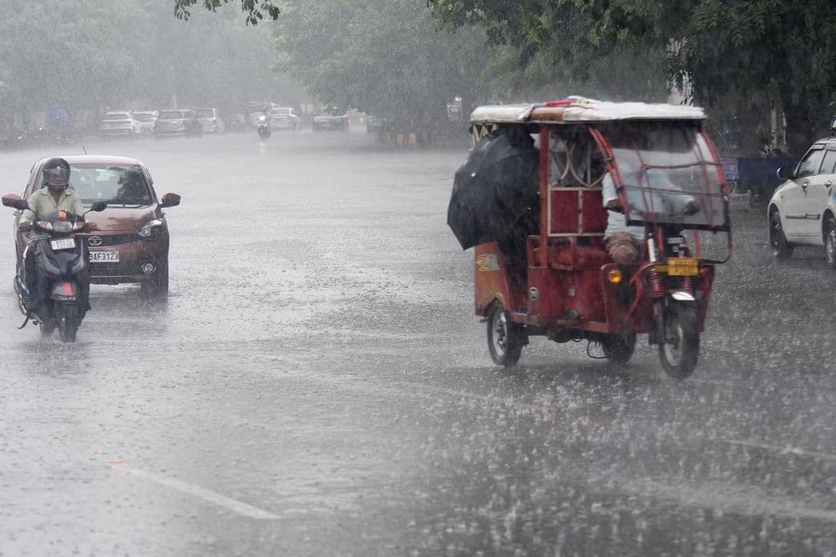 बिहार में मौसम का बड़ा यू-टर्न: हीटवेव के बीच अब आंधी-बारिश की एंट्री, कई जिलों में IMD का अलर्ट जारी