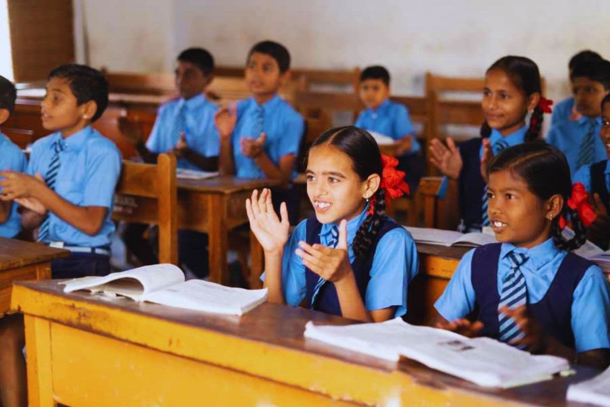 बिहार के 80 हजार स्कूलों का बदलेगा टाइम टेबल, 6 अप्रैल से मॉर्निंग शिफ्ट, सुबह 6:30 बजे से लगेगी क्लास