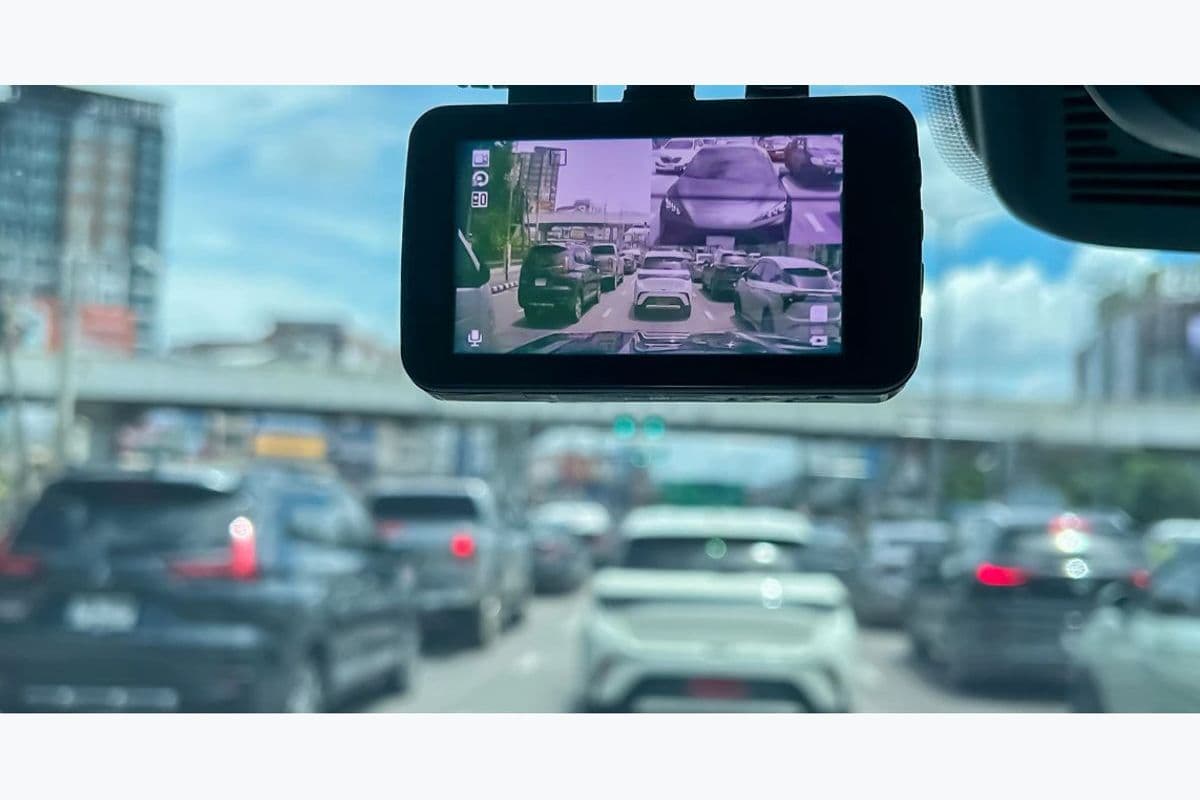एक्सीडेंट में गलती का सबूत देने वाला कैमरा, कार में डैशकैम इसलिए जरूरी
