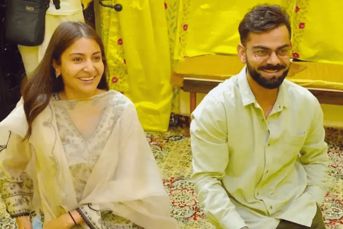 5 महीने में तीसरी बार वृंदावन पहुंचे विराट कोहली-अनुष्का शर्मा, वीडियो वायरल