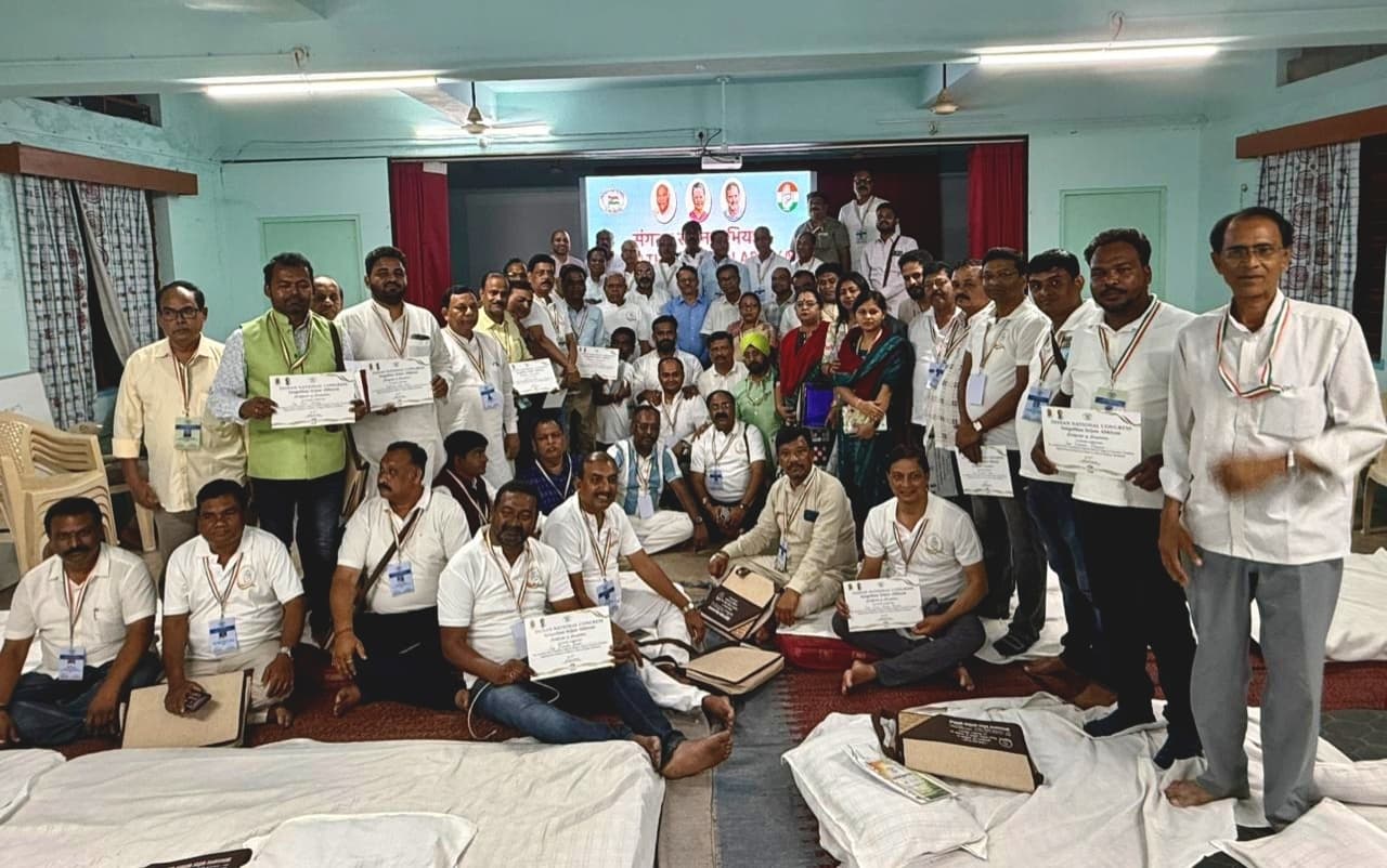 Chaibasa News : कांग्रेस का संगठन और नेतृत्व पर जोर