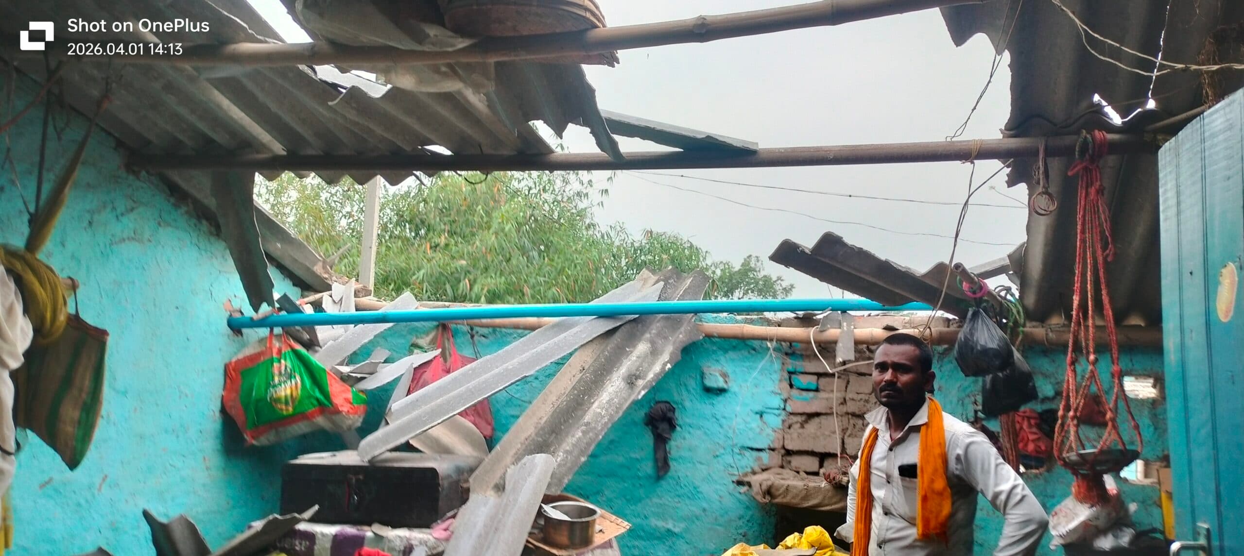 दर्जनों घर उजड़े, फसलें बर्बाद, बिजली व्यवस्था ठप