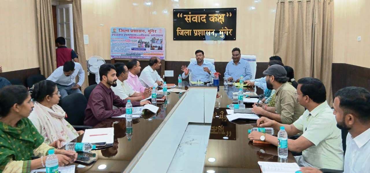 रसोई गैस, पेट्रोलियम पदार्थ व आवश्यक वस्तुओं को लेकर सरकार सतर्क, जमाखोरी पर हाेगी कठोर कार्रवाई : सचिव