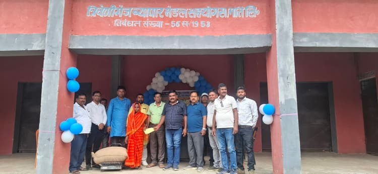 व्यापार मंडल में गेहूं खरीद शुरू, पहले दिन 11 क्विंटल की खरीद