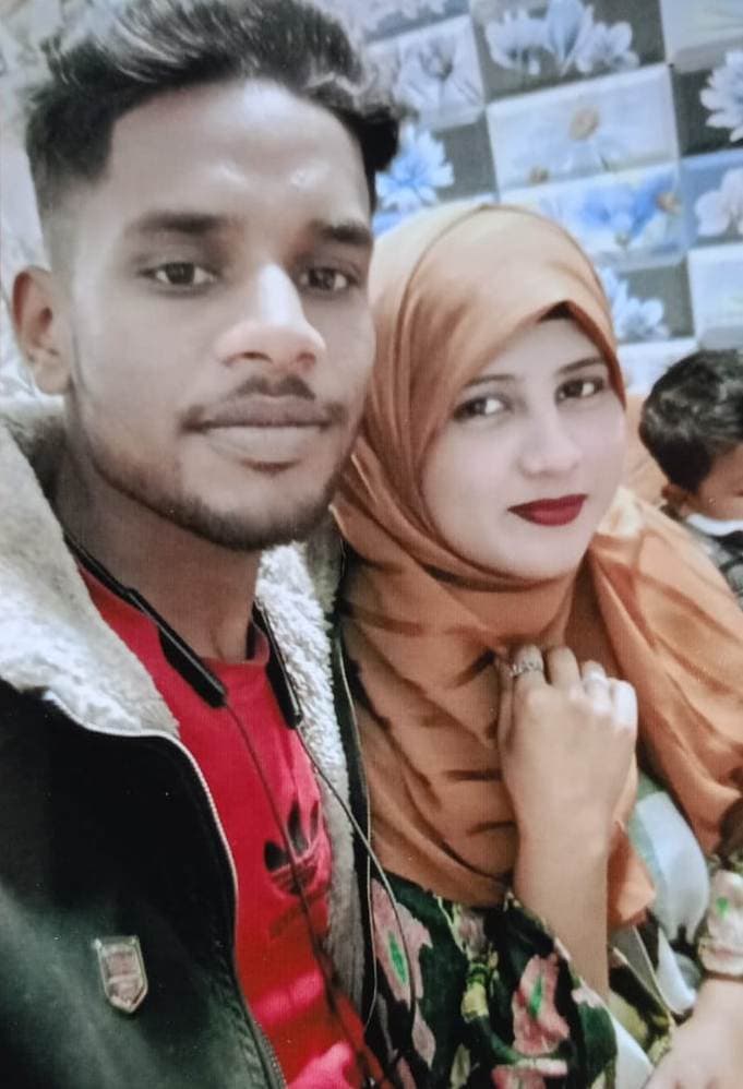 तलाकशुदा महिला प्रेमी के साथ फरार