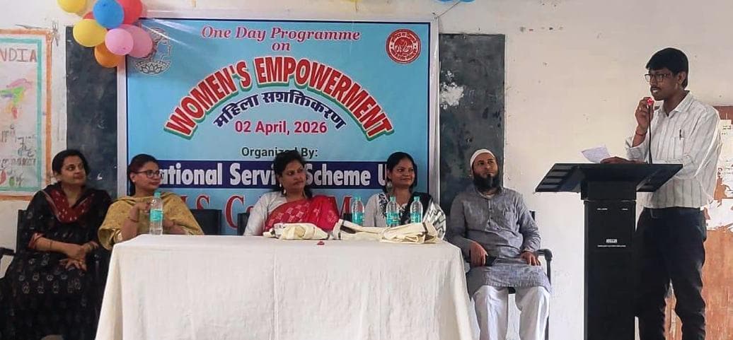 निर्णय लेने में महिलाओं की भूमिका जरूरी : प्राचार्य