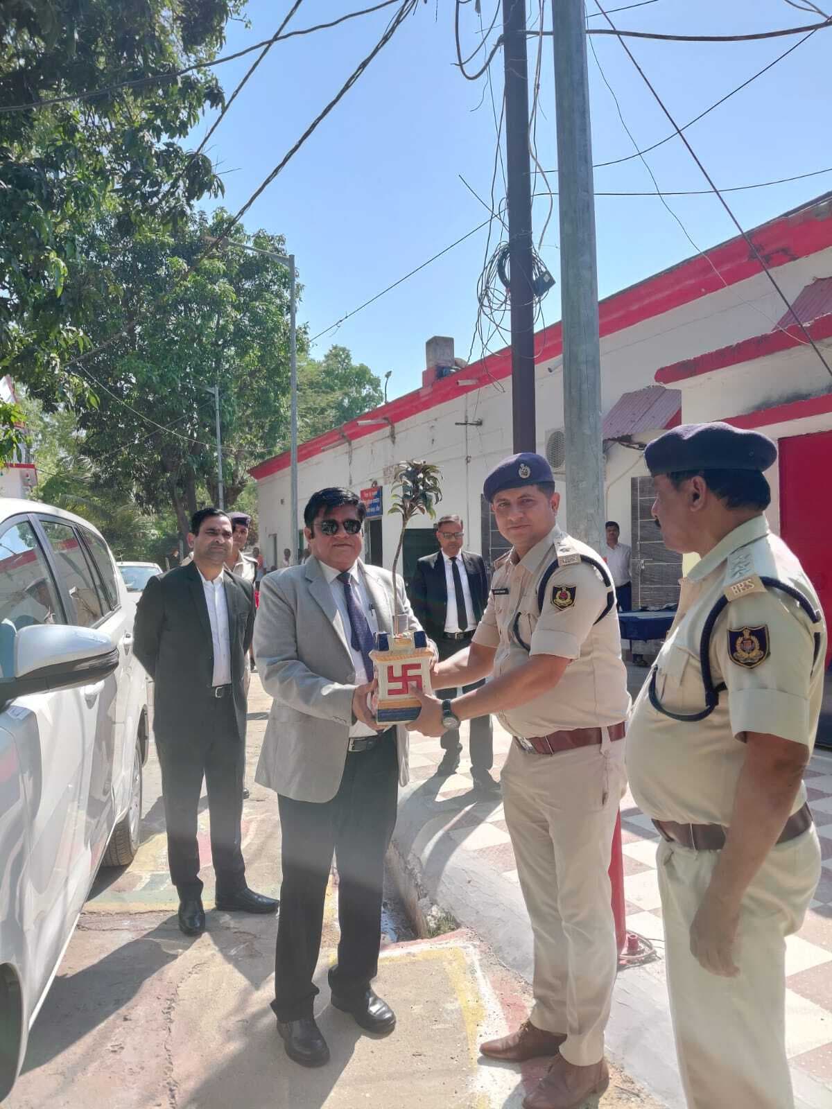 जिला जज ने मंडल कारा का किया निरीक्षण, दिये आवश्यक निर्देश