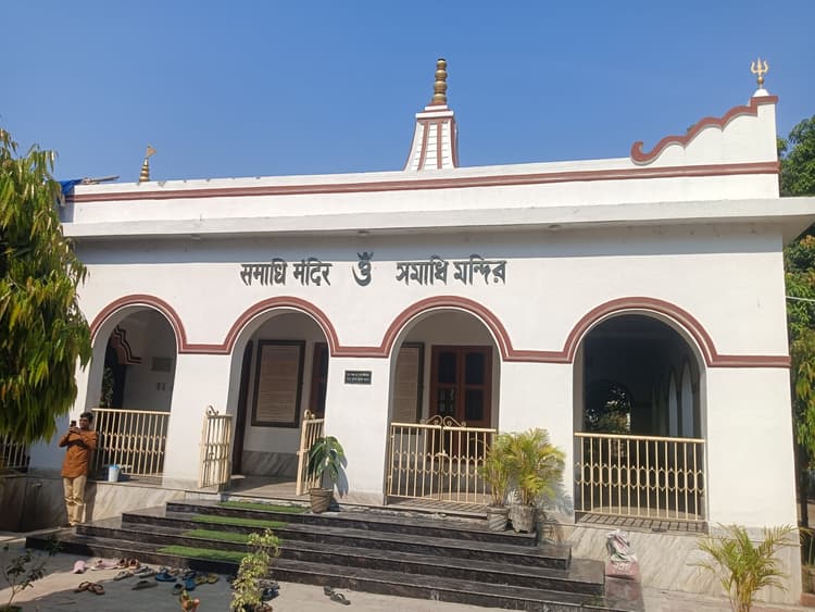 Giridih News :सरिया का धरोहर और प्रमुख आध्यात्मिक केंद्र है आनंद भवन आश्रम