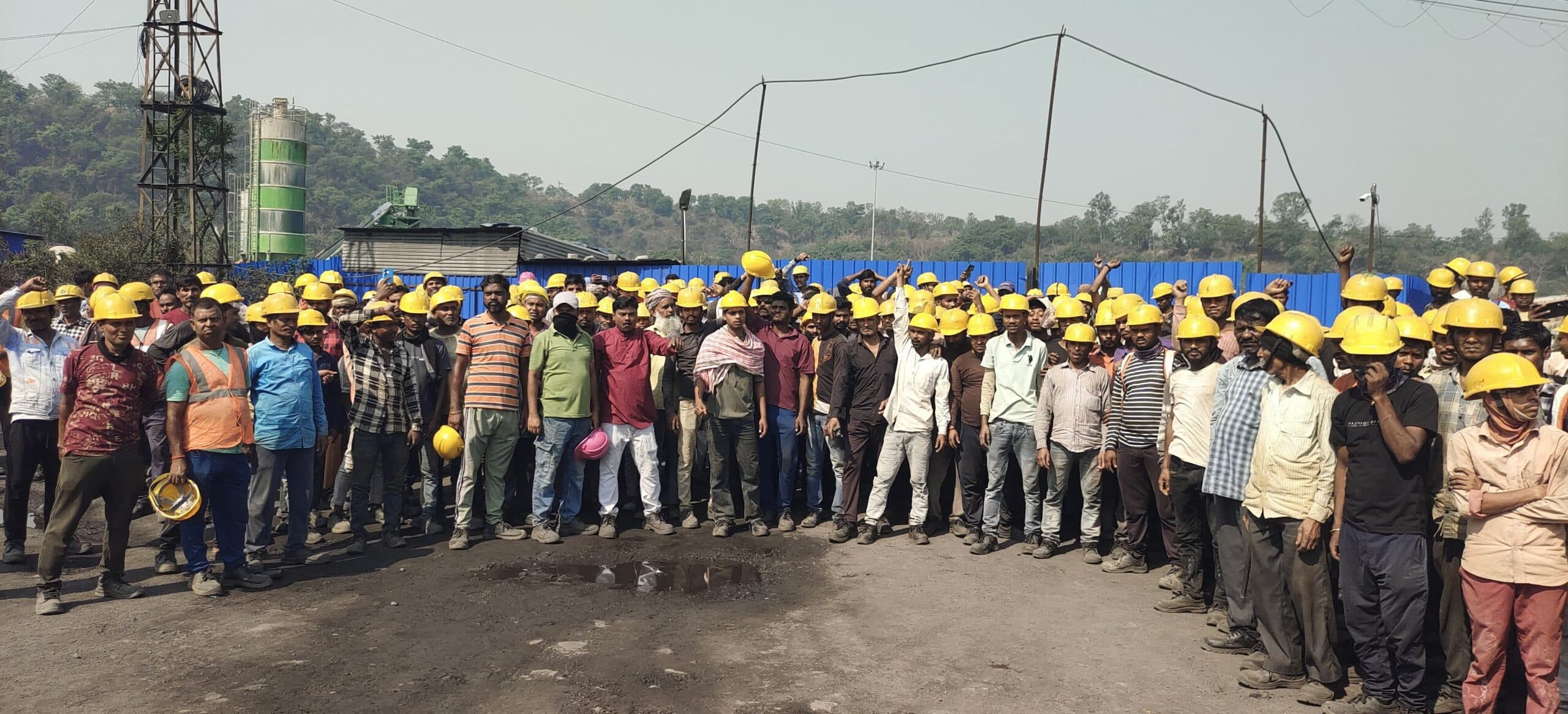 मजदूरों ने साॅयलो प्रोजेक्ट का काम बंद कराया