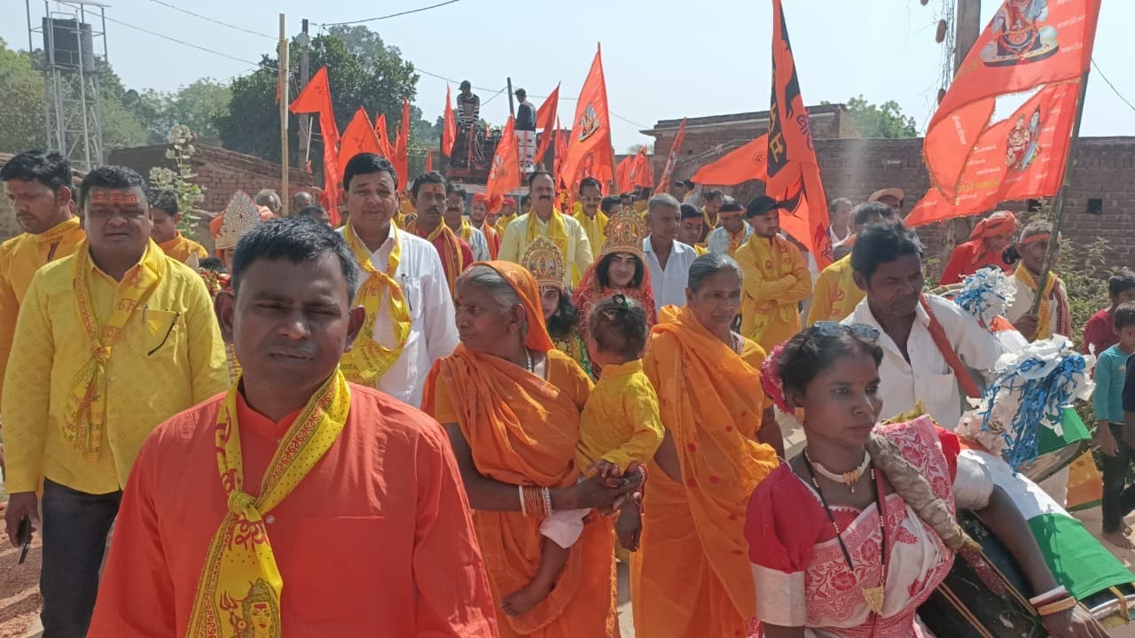 झिंझरीपहाड़ी मंदिर  में यज्ञ को लेकर निकली कलश यात्रा