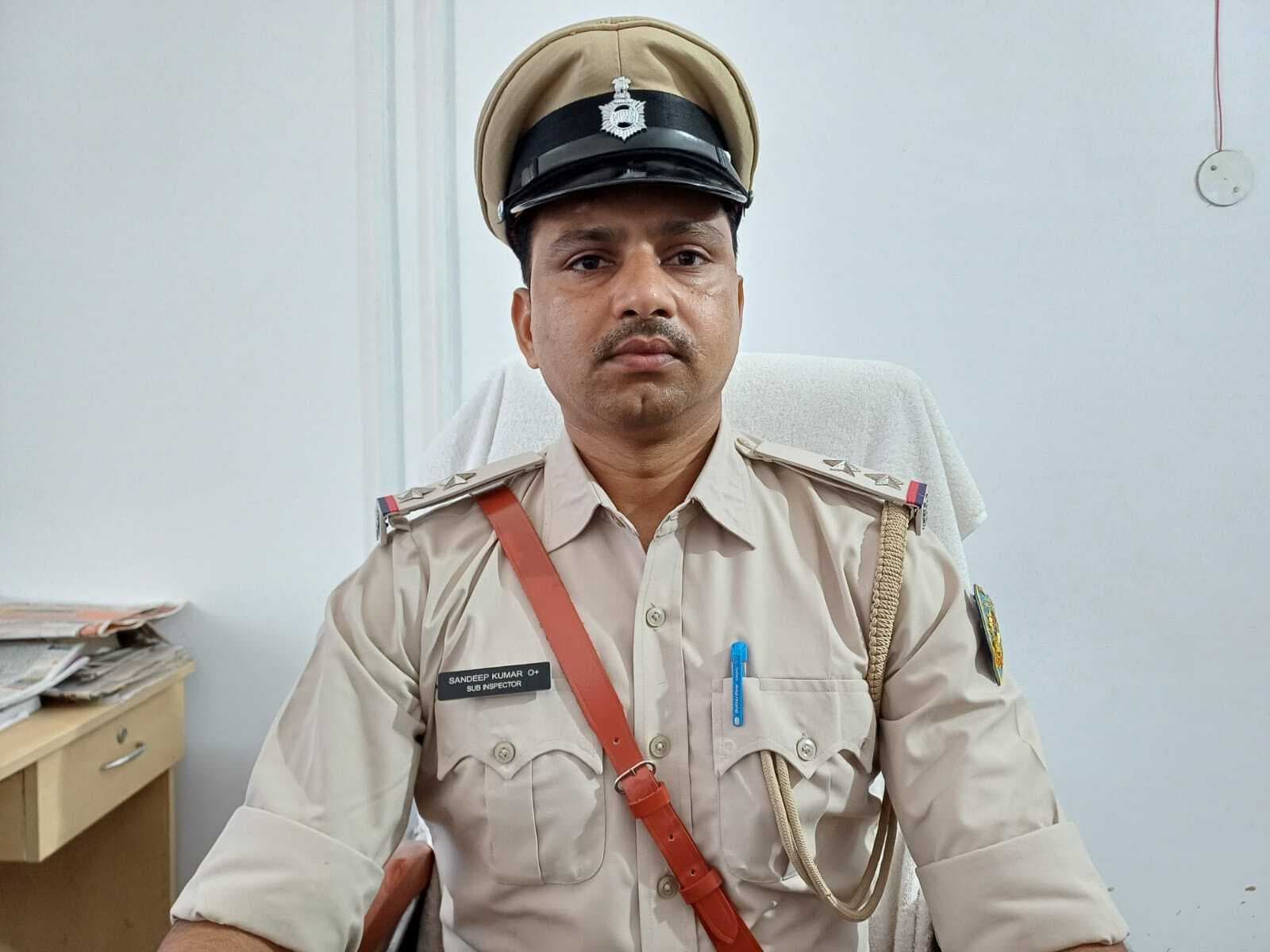 थाने में नये थाना प्रभारी ने संभाला पदभार