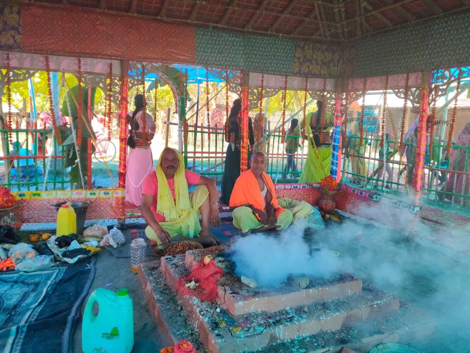 कलश विसर्जन के साथ 48 घंटे का रामधुनी यज्ञ संपन्न