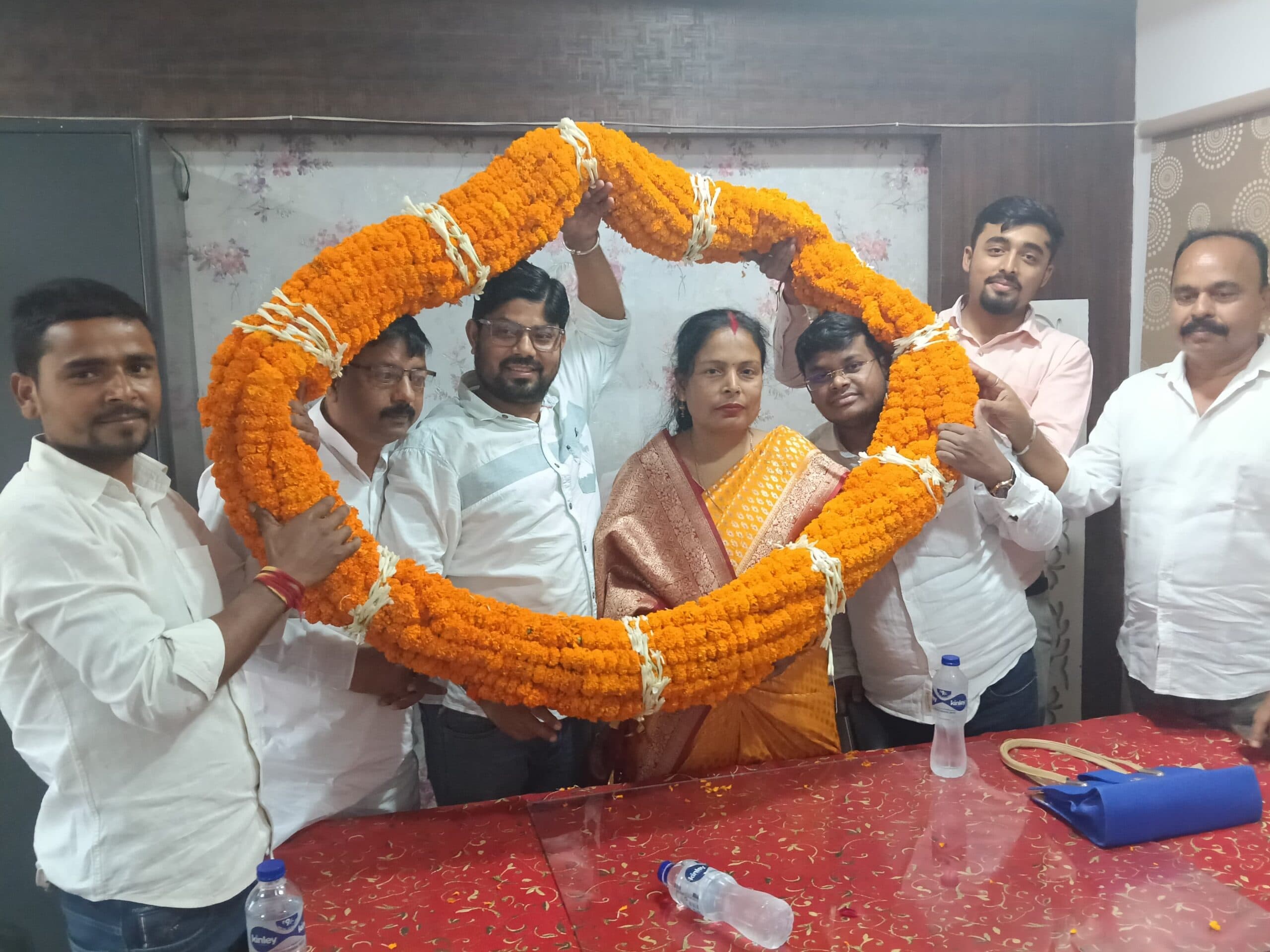 जिप उपाध्यक्ष सोनी सिंह की कुर्सी सुरक्षित, गिरा अविश्वास प्रस्ताव