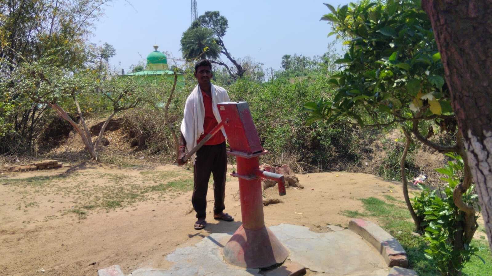 सरकारी चापाकल खराब रहने से आमजन परेशान