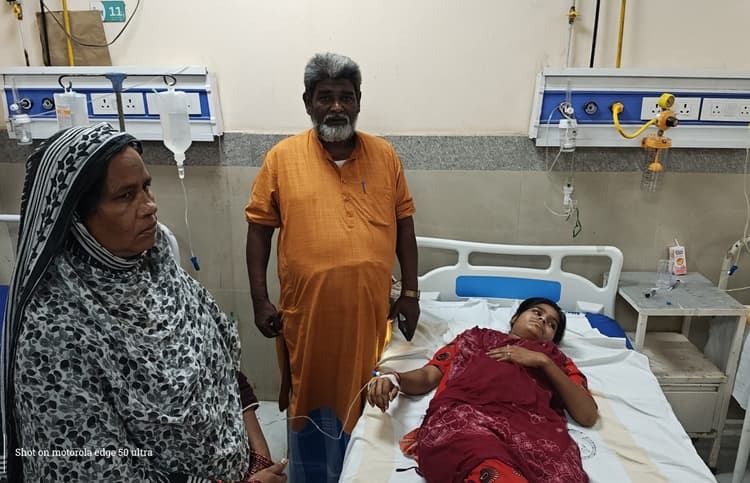 पानी गिराने के विवाद ने लिया हिंसक रूप, युवती गंभीर रूप से घायल