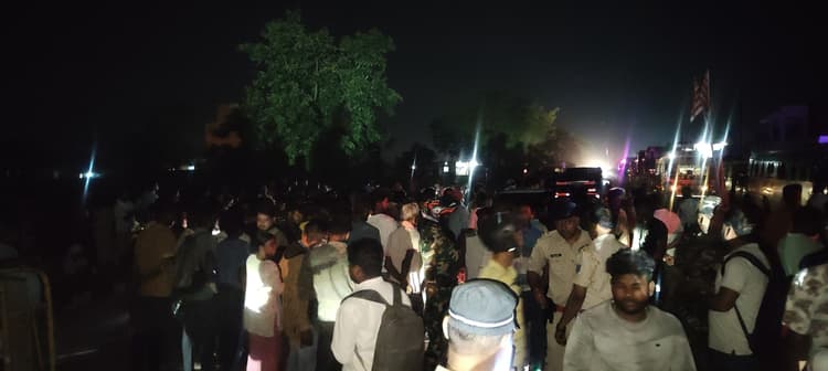 सड़क हादसे में युवक की मौत, दूसरा घायल