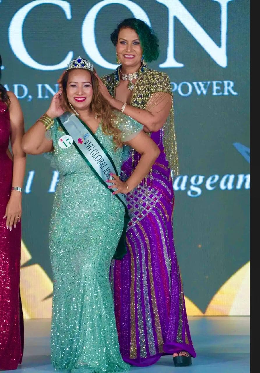 Bokaro News : बोकारो की डॉ ऐश्वर्या चौधरी बनीं वीजी मिसेज इंडिया तेलंगाना