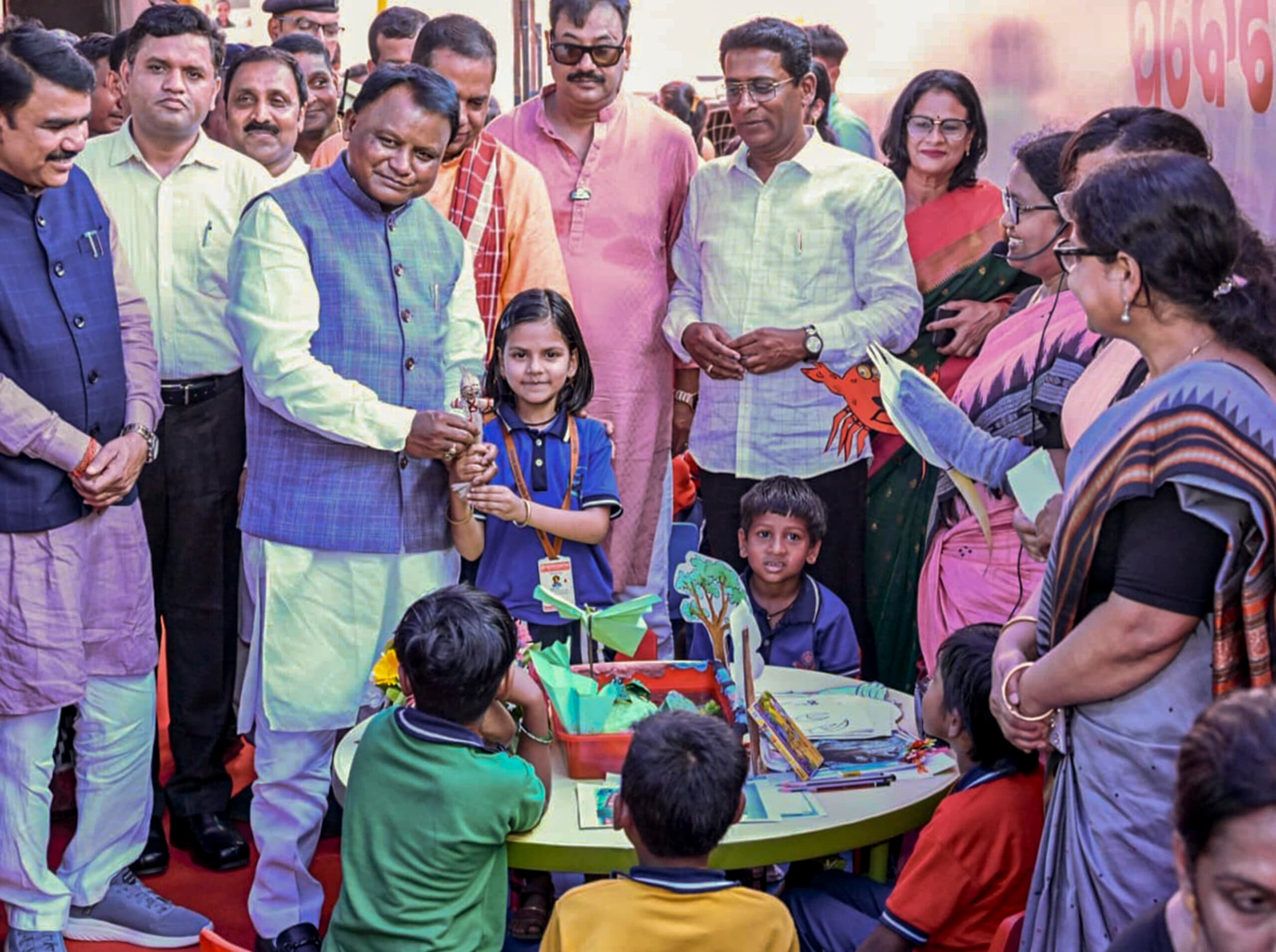 Bhubaneswar News: राज्य में शत-प्रतिशत नामांकन सुनिश्चित करना है सरकार का लक्ष्य : मोहन माझी