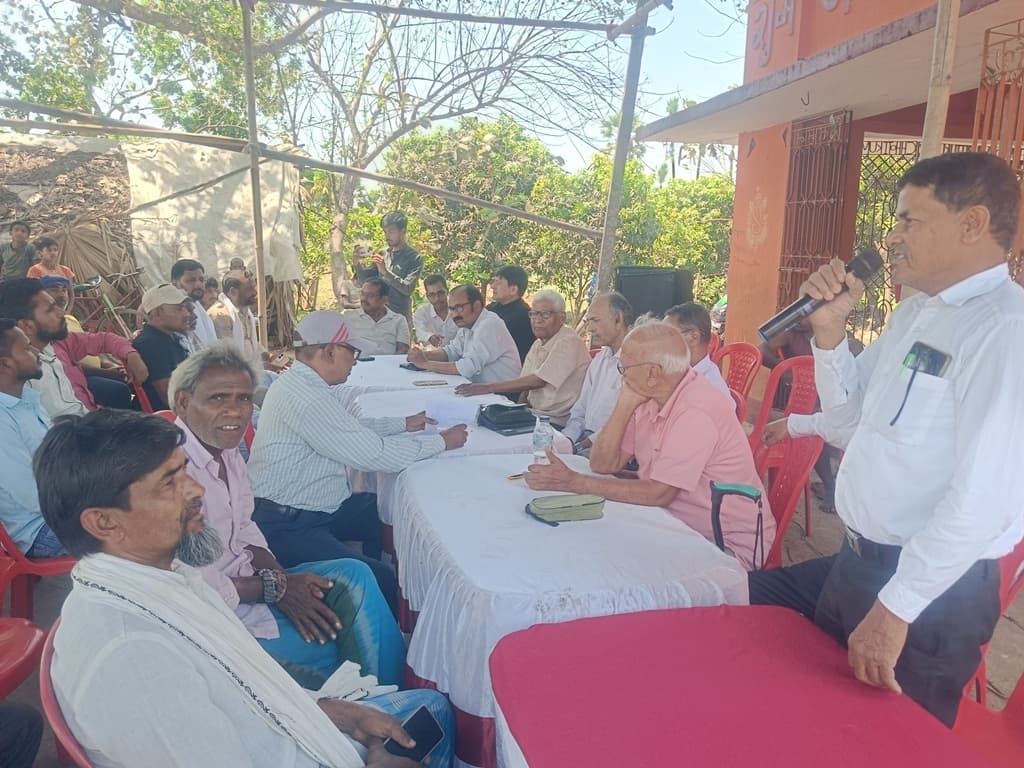 बहुजन नायकों के जीवन व विचारधारा को घर-घर पहुंचाएगा मूल निवासी संघ