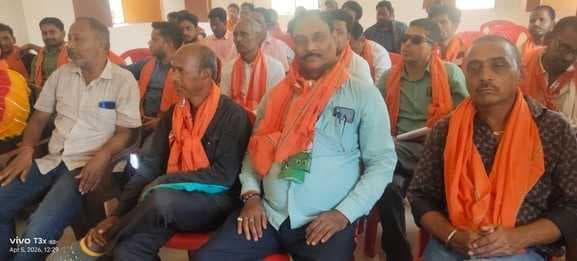 पार्टी के सिद्धांतों से कार्यकर्ताओं को कराया गया अवगत