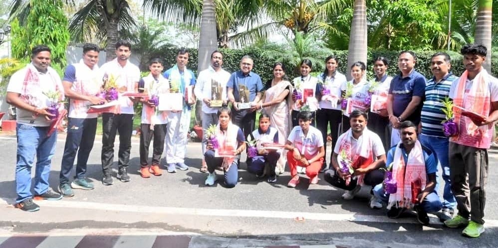 Bokaro News : पदक जीतने वाले खिलाड़ियों को किया गया सम्मानित