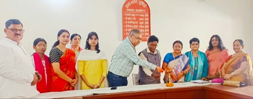 महादेवी की कविताओं में प्रभु से मिलन की विरह वेदना  है : डॉ कामेश्वर पंकज