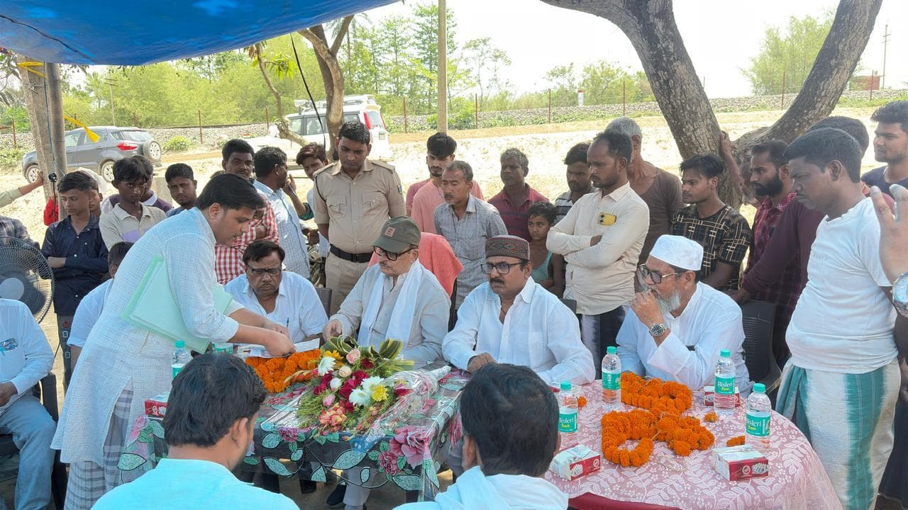 महंगाई से कराह रही जनता, सरकार प्रचार में व्यस्त: तारिक