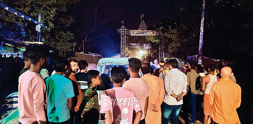 बक्सर के चौकीदार की रोहतास में सड़क दुघर्टना में मौत