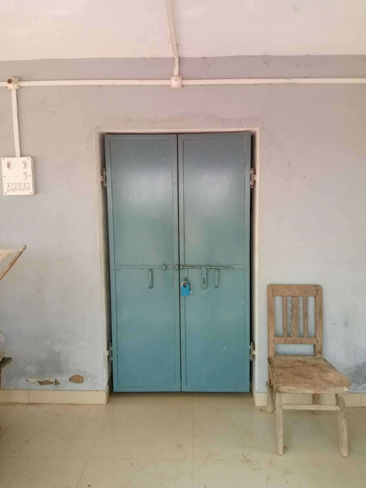 आनंदपुर मारण उप स्वास्थ्य केंद्र में ड्यूटी से गायब नर्स से पूछा गया स्पष्टीकरण