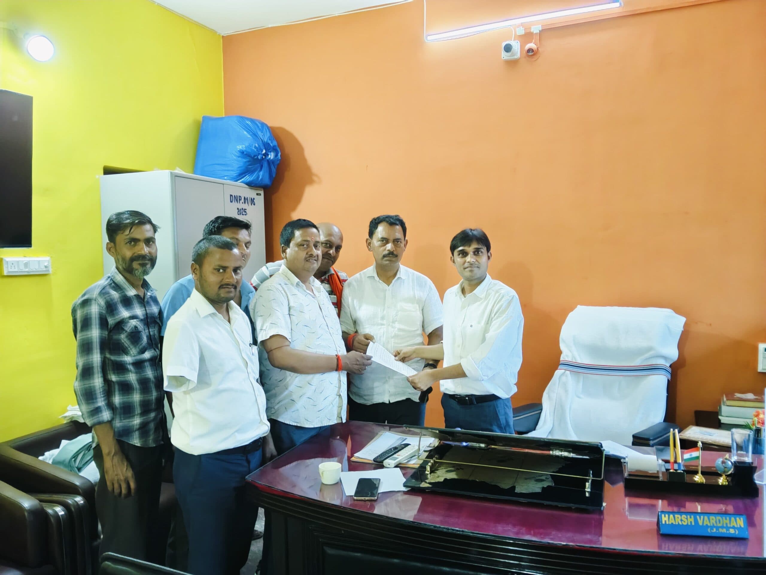 Giridih News :धनवार में टोल टैक्स वसूली का भाजपा ने किया विरोध