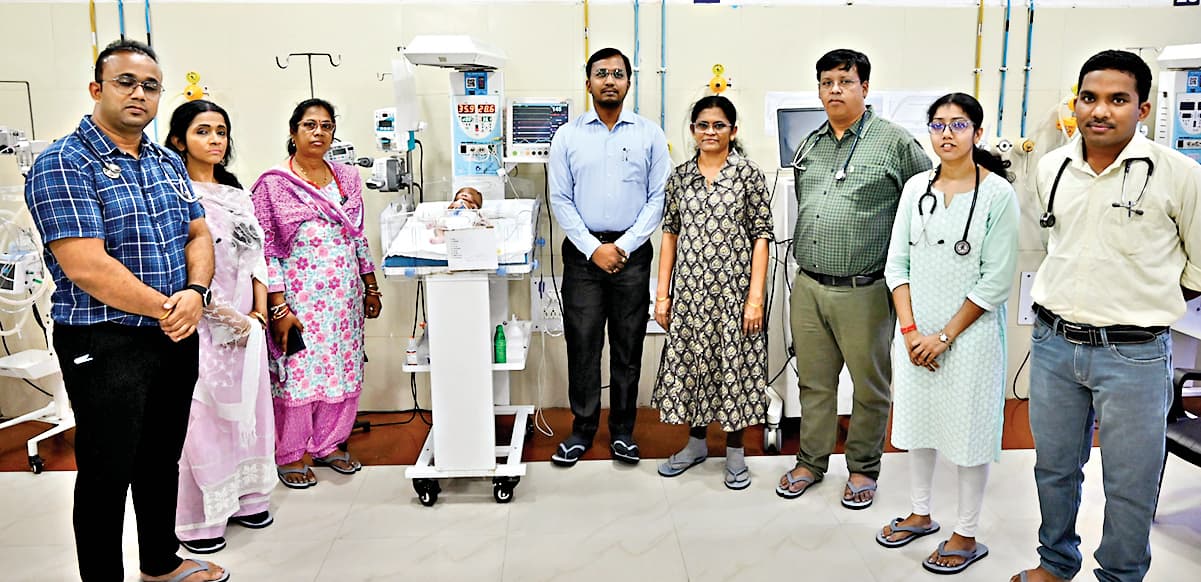 Rourkela News: आइजीएच के डॉक्टरों ने अंडरवेट नवजात की न्यूरोसर्जरी कर बचायी जान