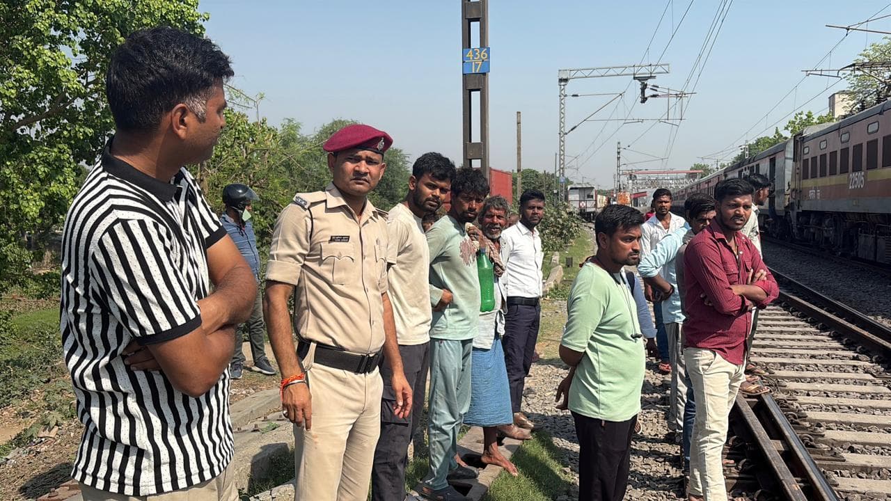 ट्रेन की चपेट में आने से वृद्ध की मौत