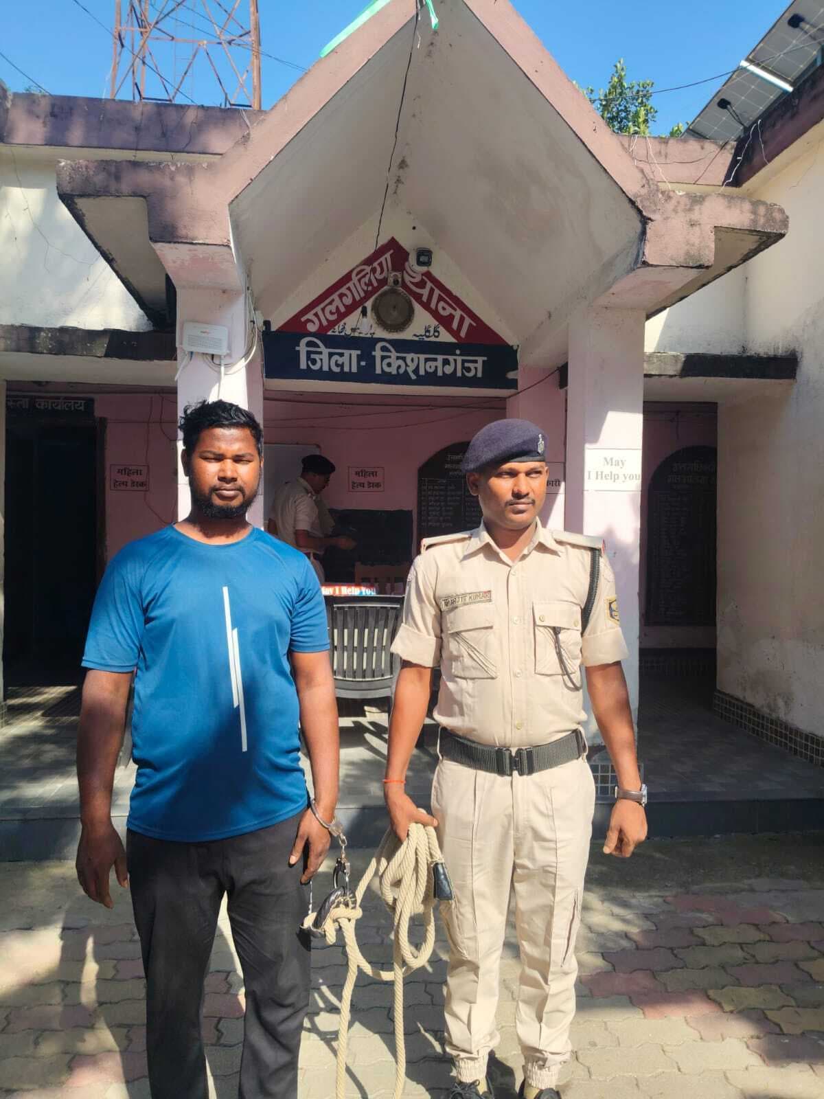 शराब के साथ युवक गिरफ्तार