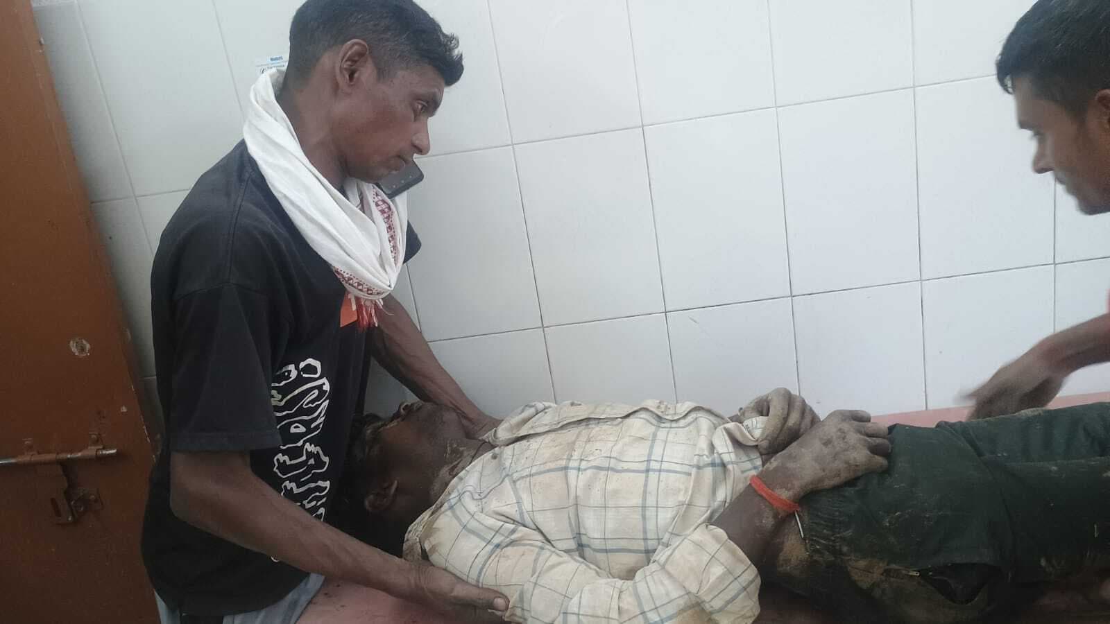 अलग-अलग हादसे में दो की मौत व एक घायल