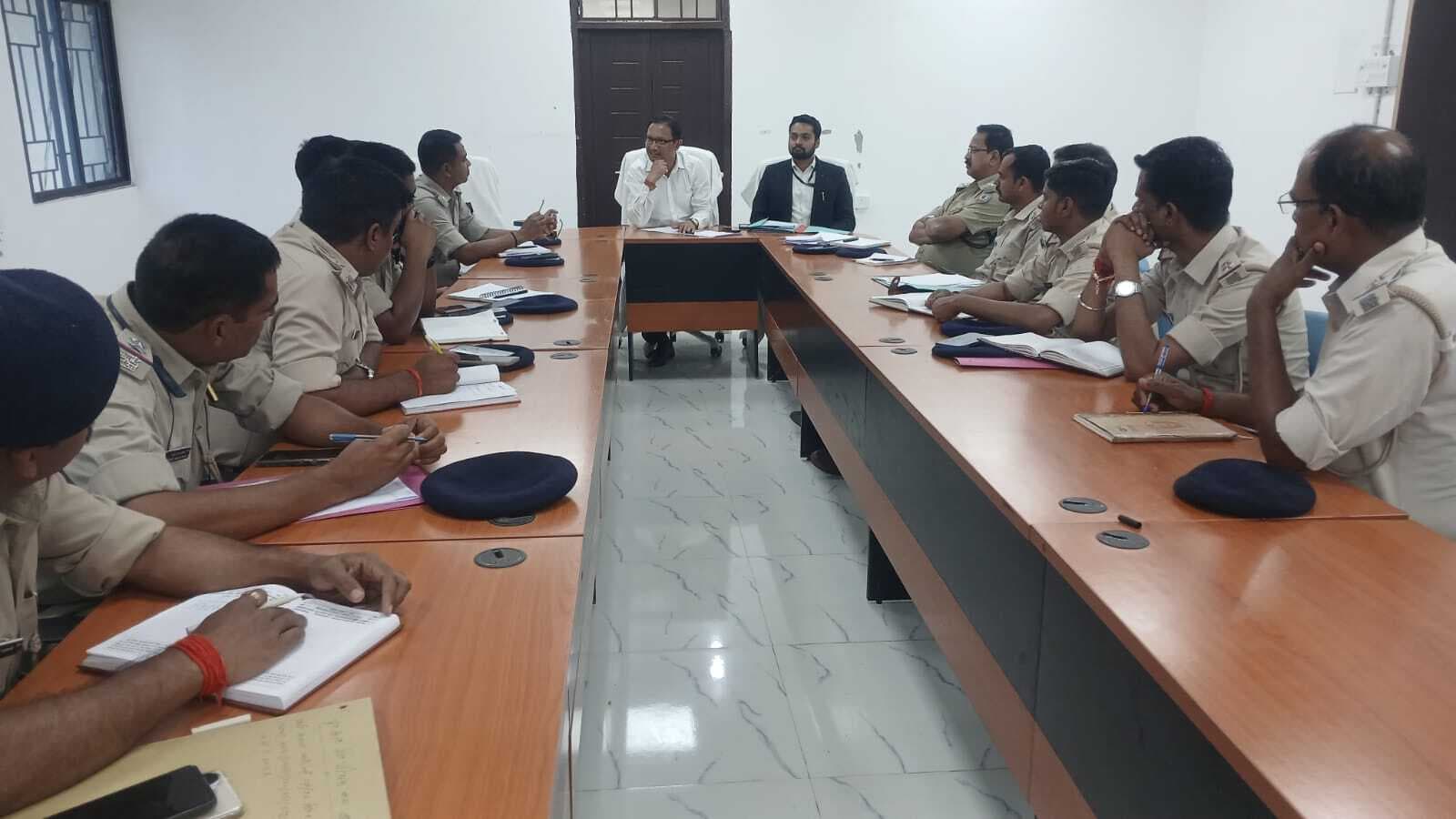 लोक अदालत में केस निष्पादन के लिए पक्षकारों से संपर्क का निर्देश