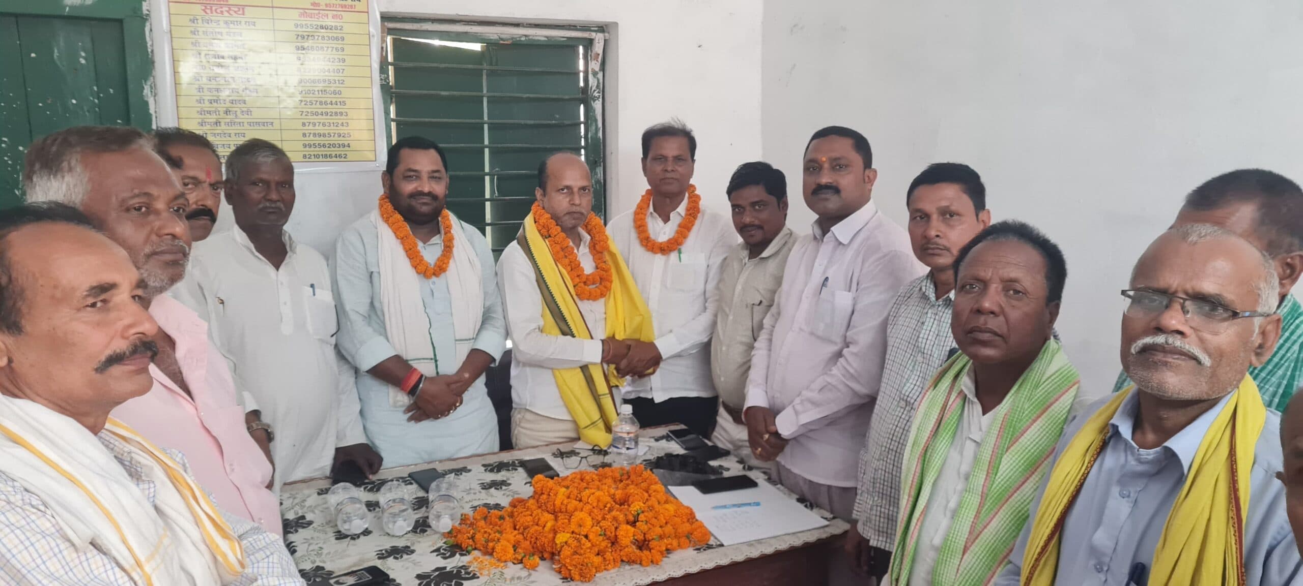 कार्यकर्ताओं ने जिलाध्यक्ष का किया स्वागत