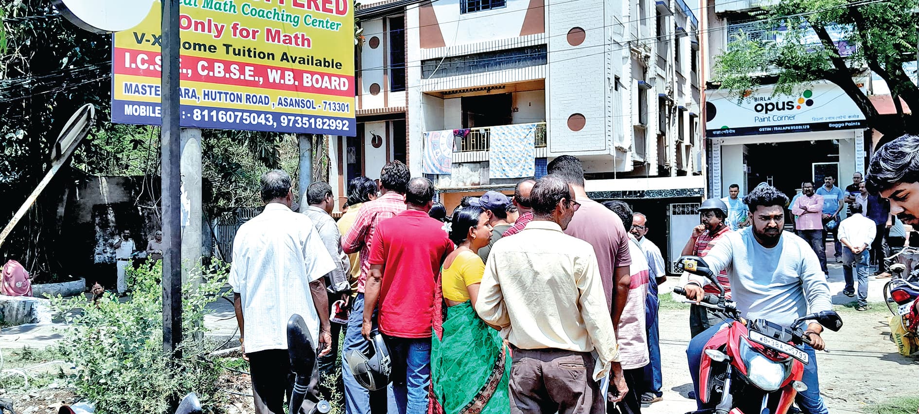 गैस किल्लत पर उपभोक्ताओं का हंगामा