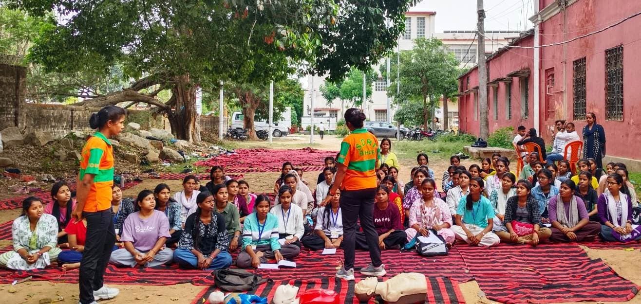 युवा आपदा मित्र प्रशिक्षण में अगलगी से बचाव को किया जागरूक