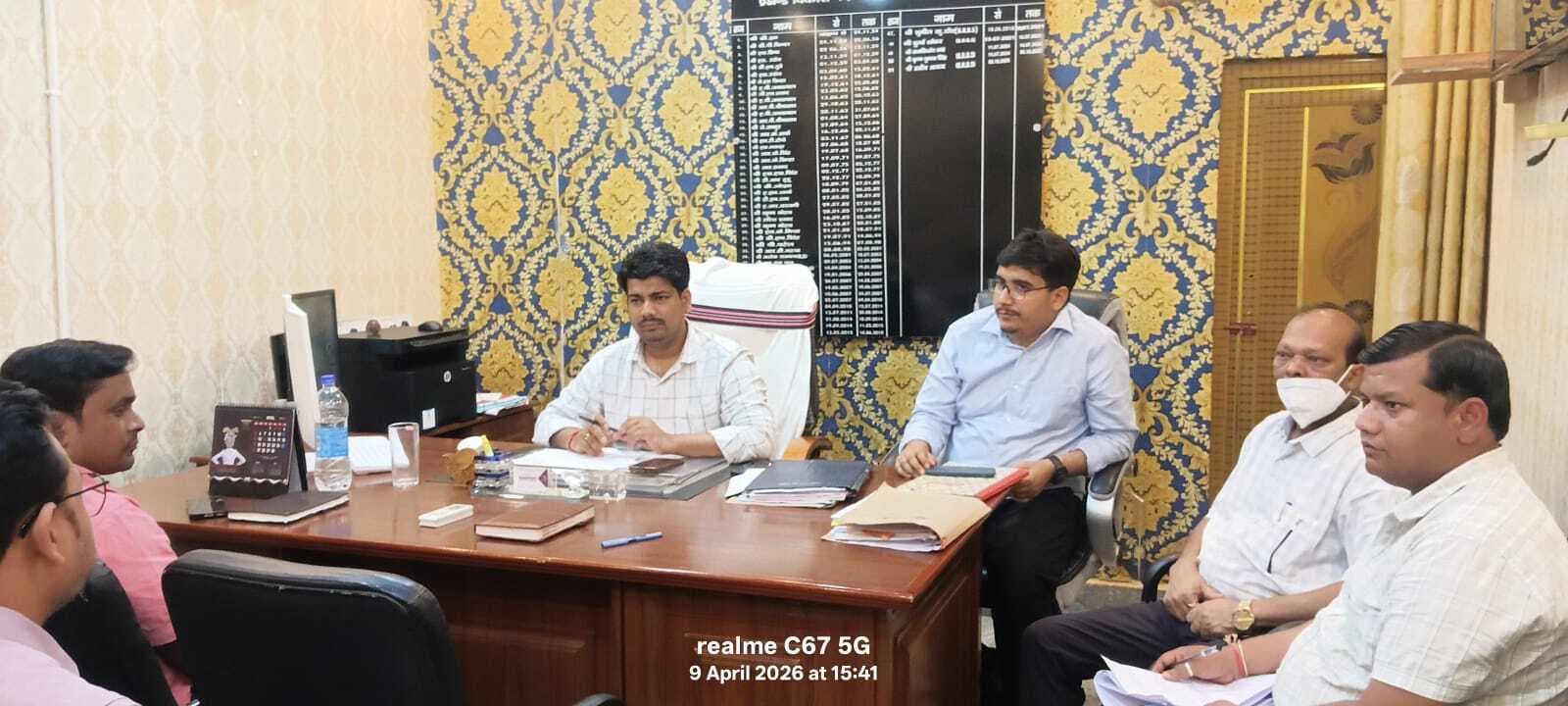 जन शिकायतों का त्वरित निष्पादन करें : डीसीएलआर