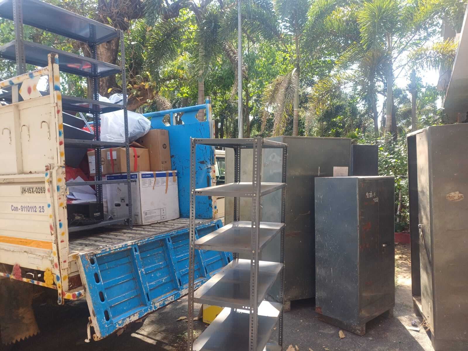 Deoghar News : नये समाहरणालय में ग्राउंड से थर्ड फ्लोर तक तय हुआ विभागों का ठिकाना, तेजी से हो रही शिफ्टिंग