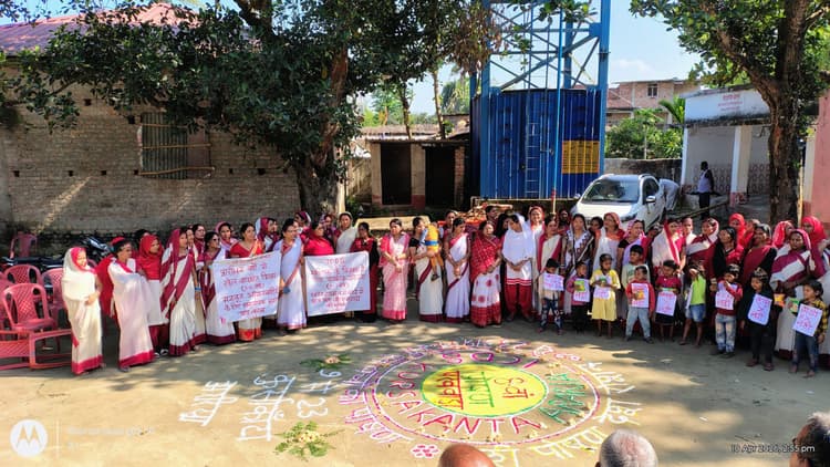 डुमरिया आंगनबाड़ी केंद्र में पोषण पखवारा शुरू