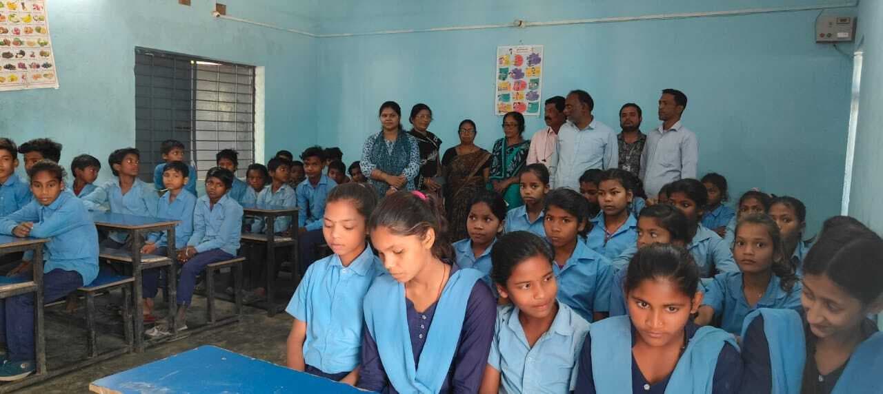 आयुष बने बाल संसद के प्रधानमंत्री व मौसम बनी उप प्रधानमंत्री