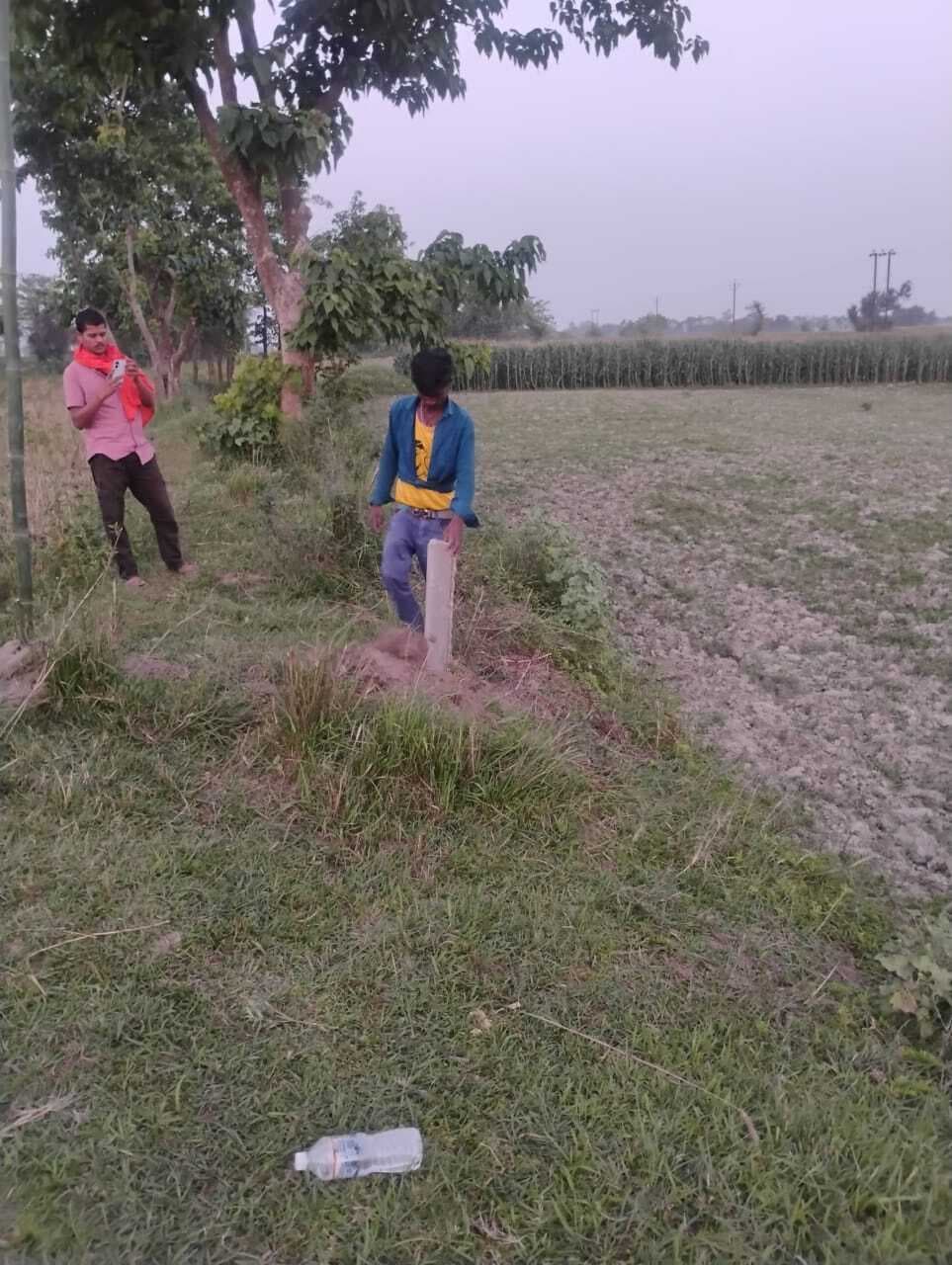 विवादित भूमि से हटाया गया अतिक्रमण