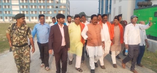 शिक्षित होकर समाज में कायम करें मिसाल