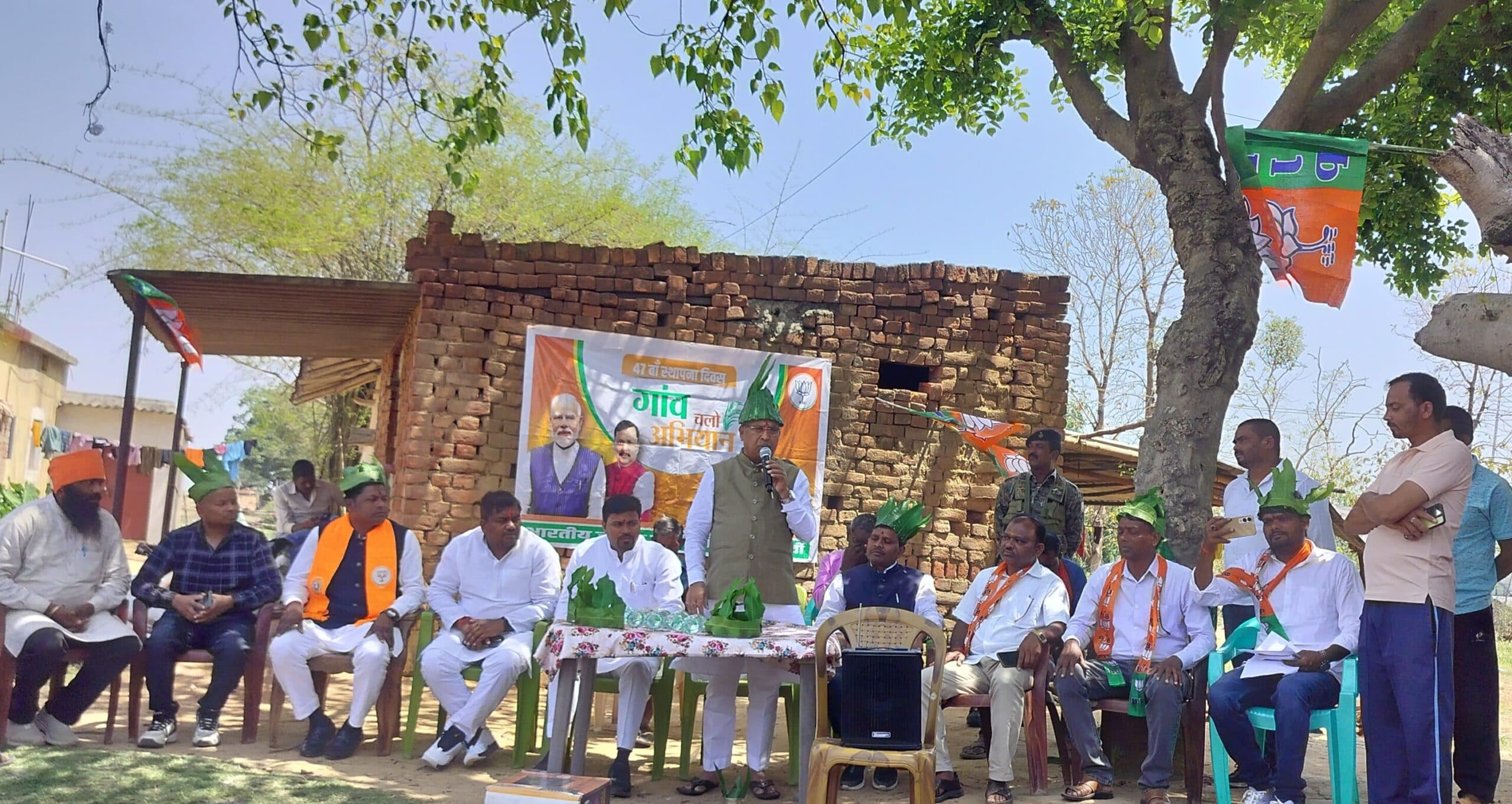 मोदी न होते तो कांग्रेस देश को पाकिस्तान के हाथों बंधक बना देती : प्रो आदित्य साहू