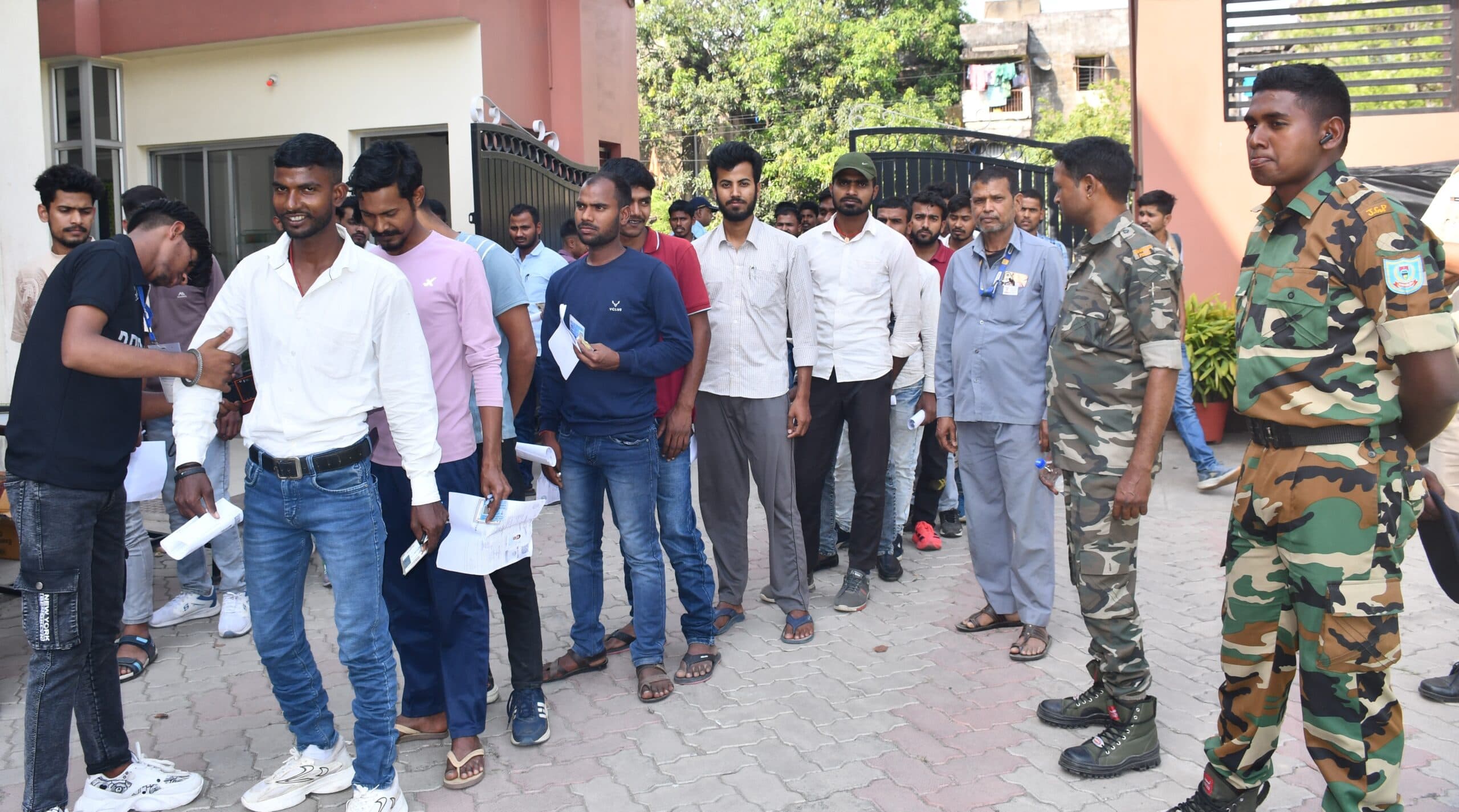 Bokaro News : बोकारो में झारखंड उत्पाद सिपाही परीक्षा रही शांतिपूर्ण